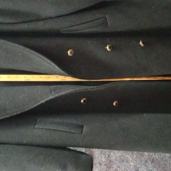 Black Coat - Picture 2 of 12